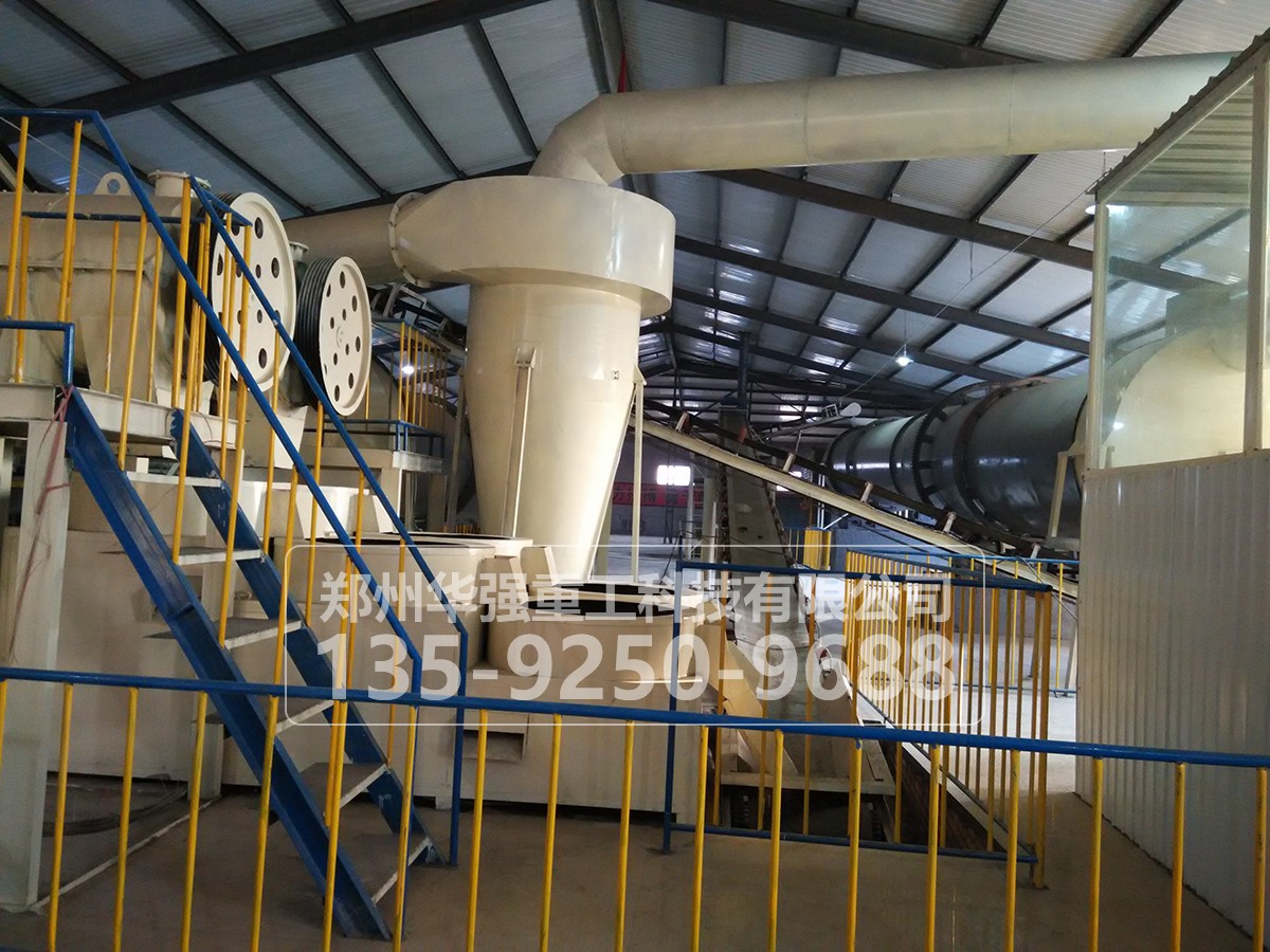 雞糞有機肥設(shè)備生產(chǎn)線