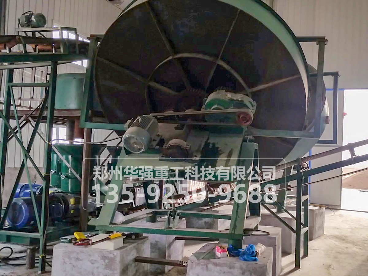 成套牛糞有機(jī)肥設(shè)備