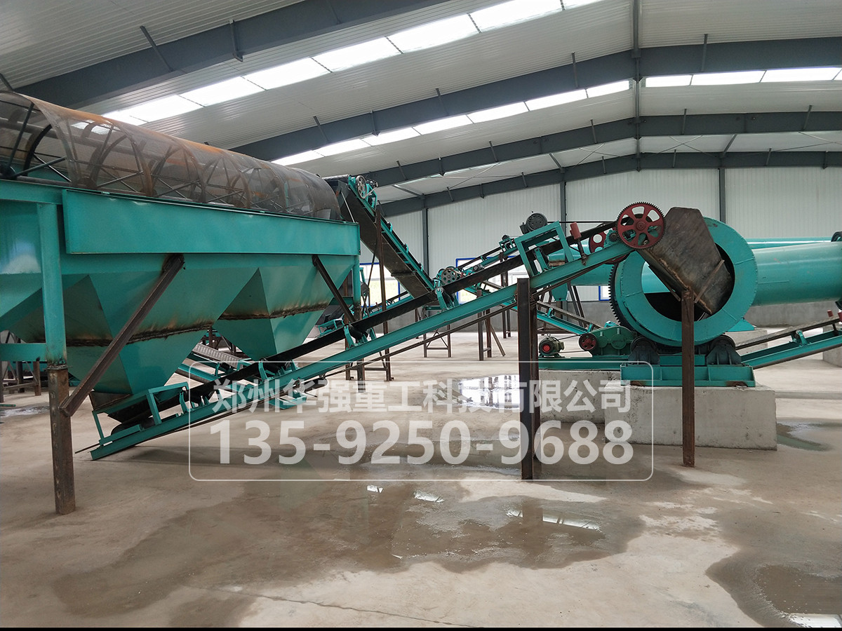 創(chuàng)新技術(shù)，助力雞糞發(fā)酵，打造優(yōu)質(zhì)有機(jī)肥